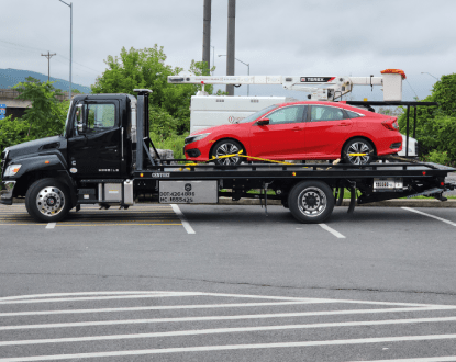 <p style="font-family: 'Poppins', sans-serif; font-weight: 700; font-size:24px;">TOWING SERVICES
</p>